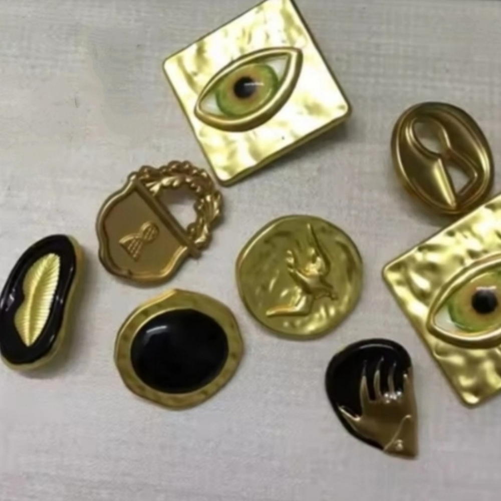 Schiaparelli 8 BROOCH Buttons  Made In FRANCE